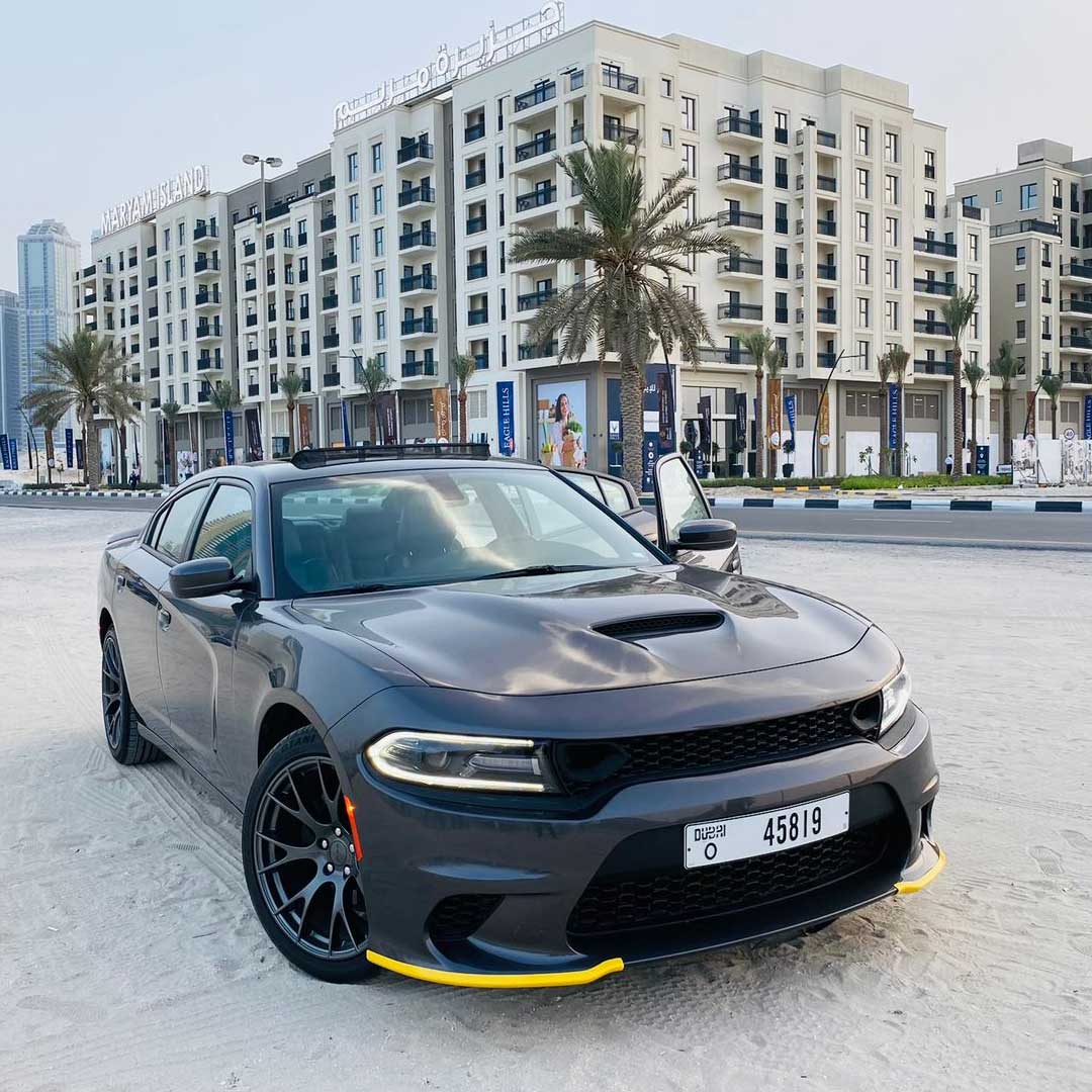 اجاره دوج در دبی، اجاره خودرو لوکس در دبی